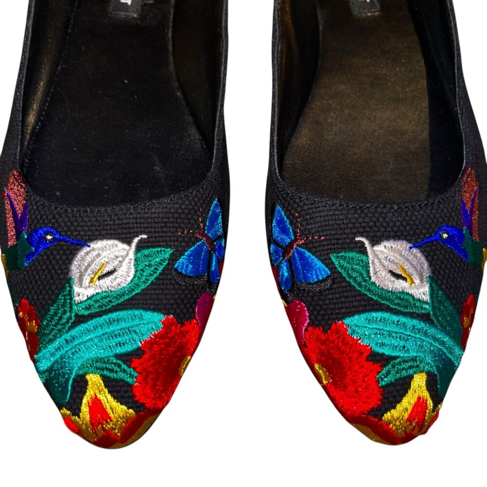 Embroidered Vintage Flats Floral - Picture 5 of 8